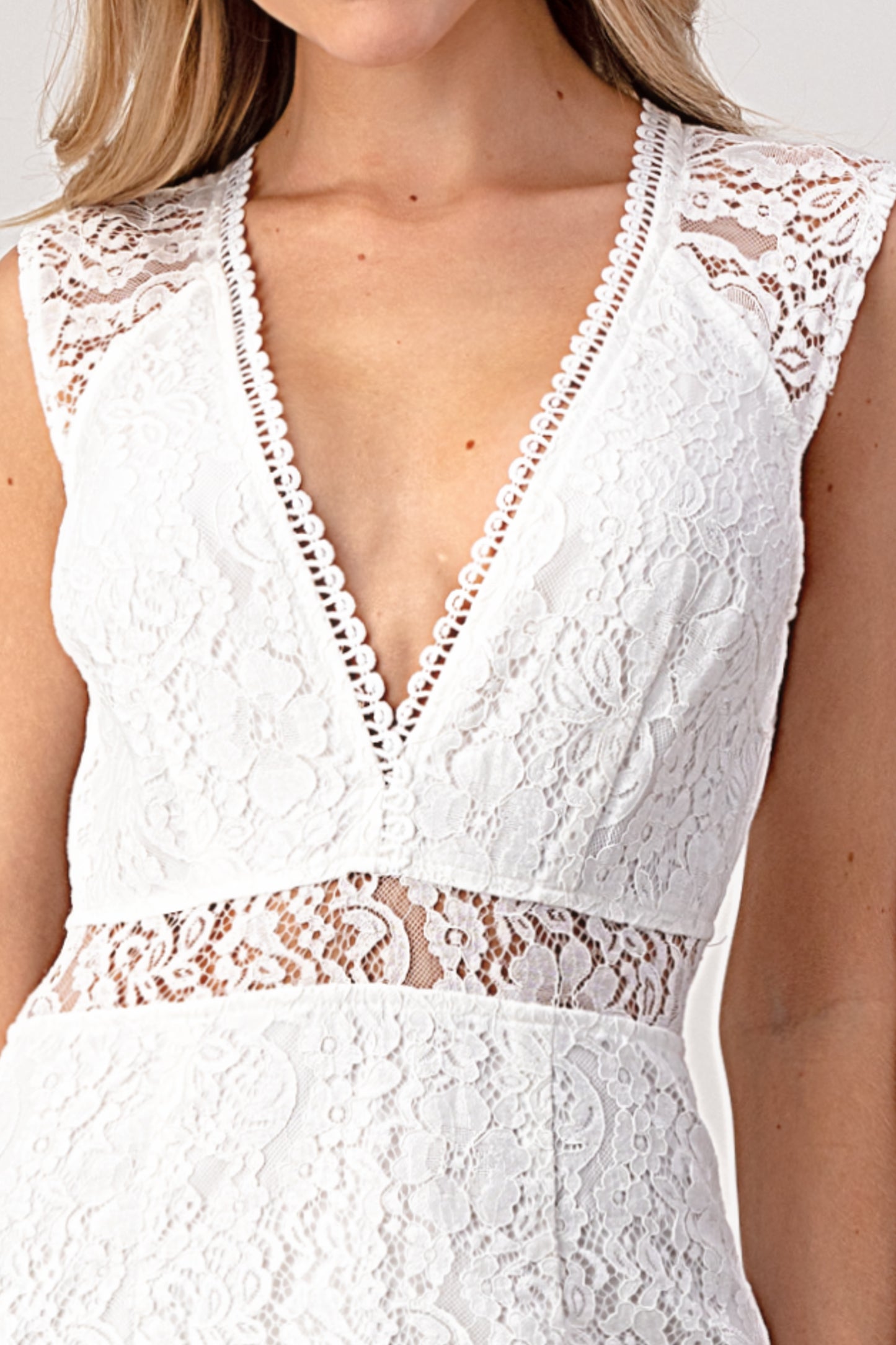 Izzy Floral Lace V-Neck Gown