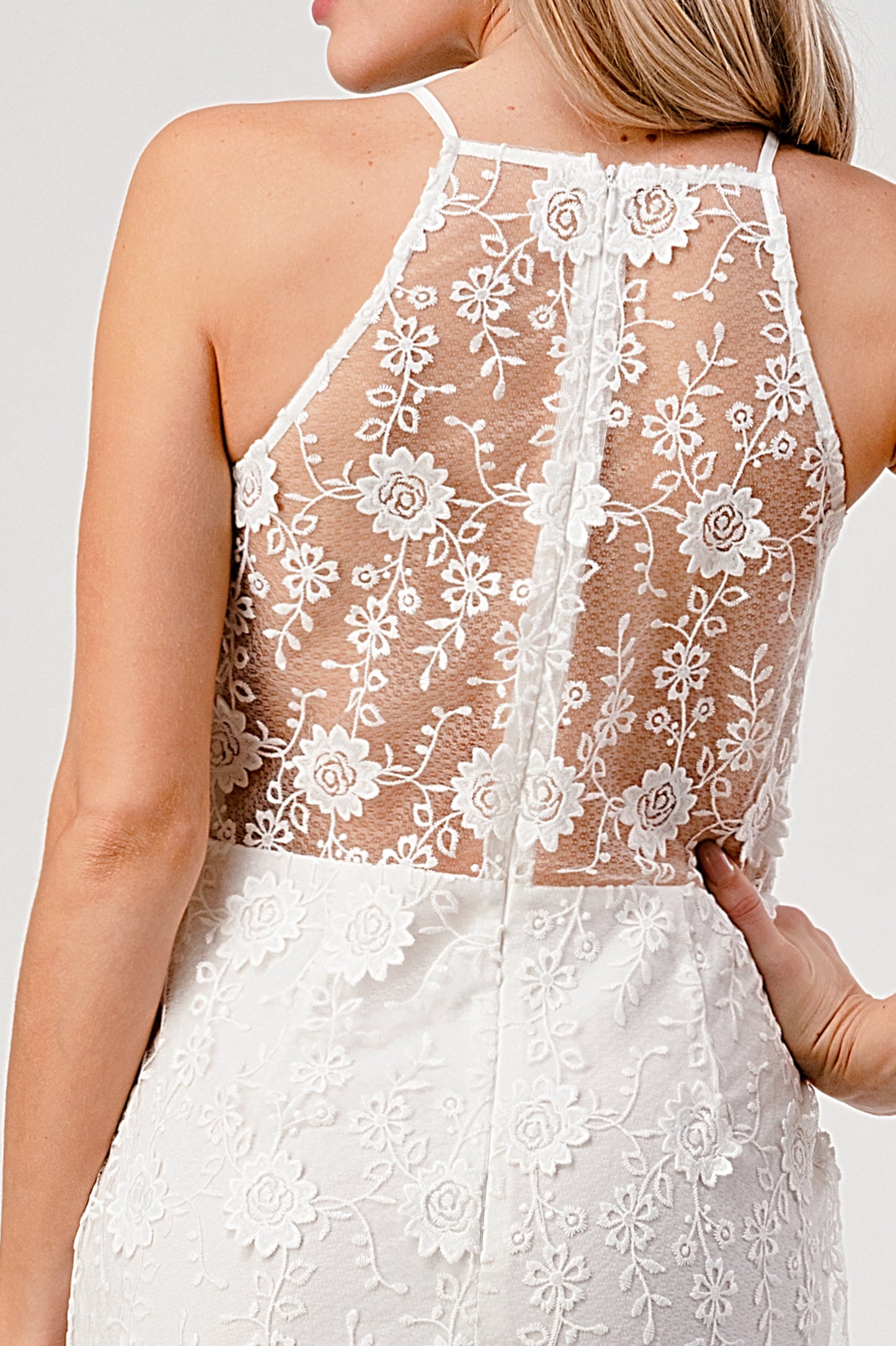 Tessa Floral Lace Keyhole Gown