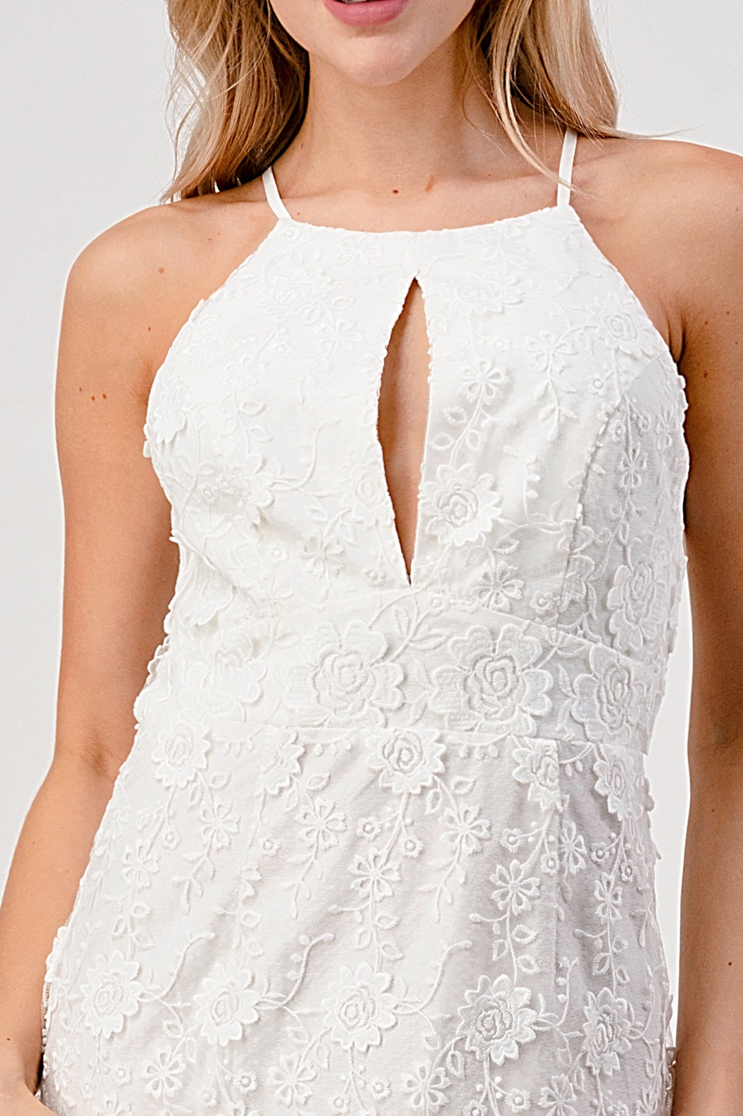 Tessa Floral Lace Keyhole Gown